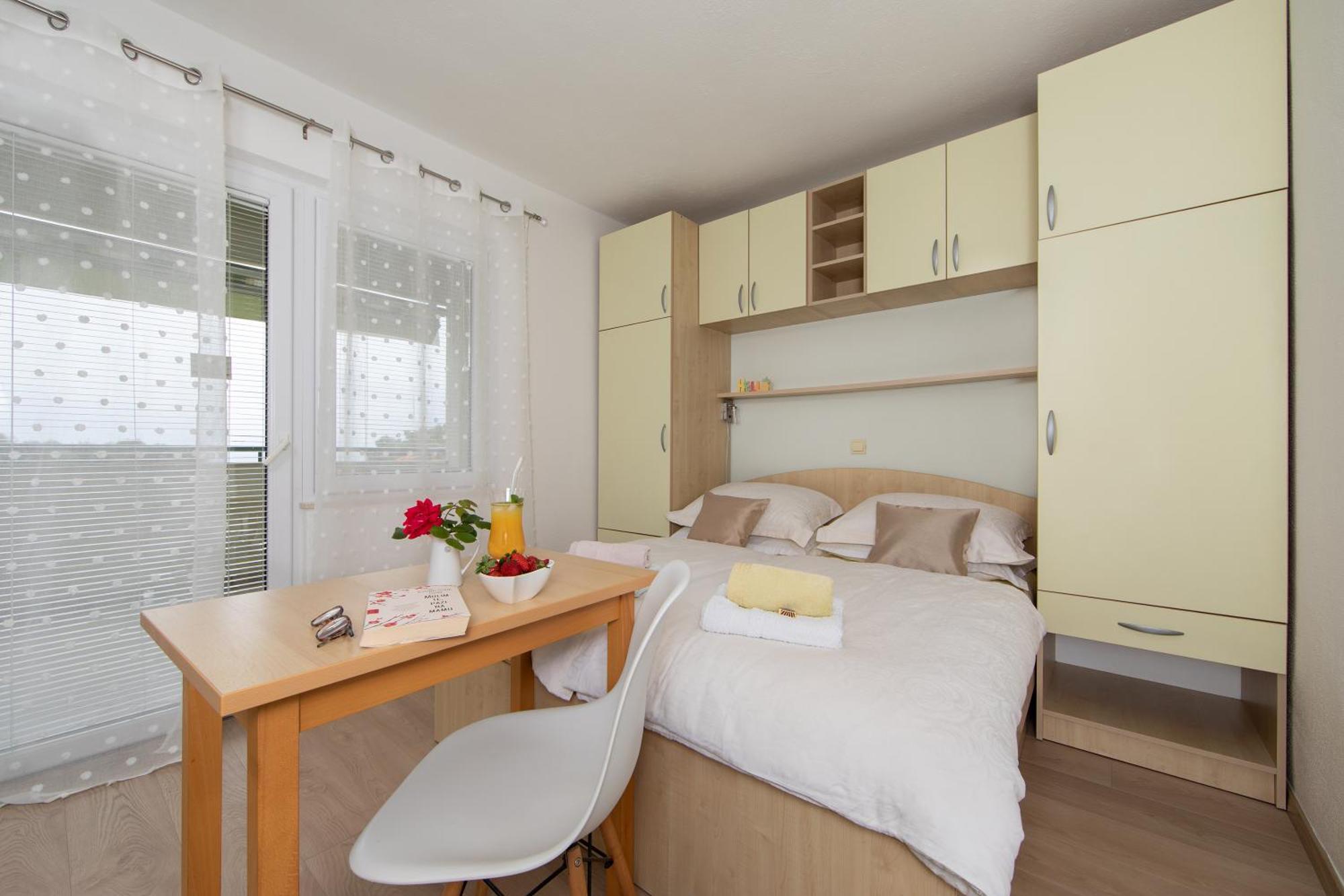 Rooms & Apartments Villa Anka Tučepi Eksteriør billede